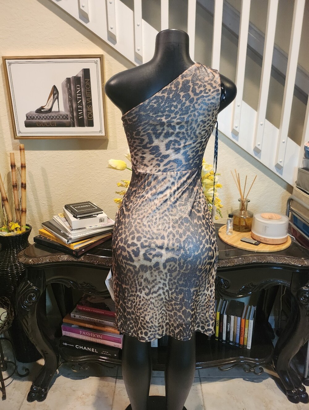SHO by Tadashi Shoji one-shoulder shift dress size XXS NEW - Picture 4 of 6
